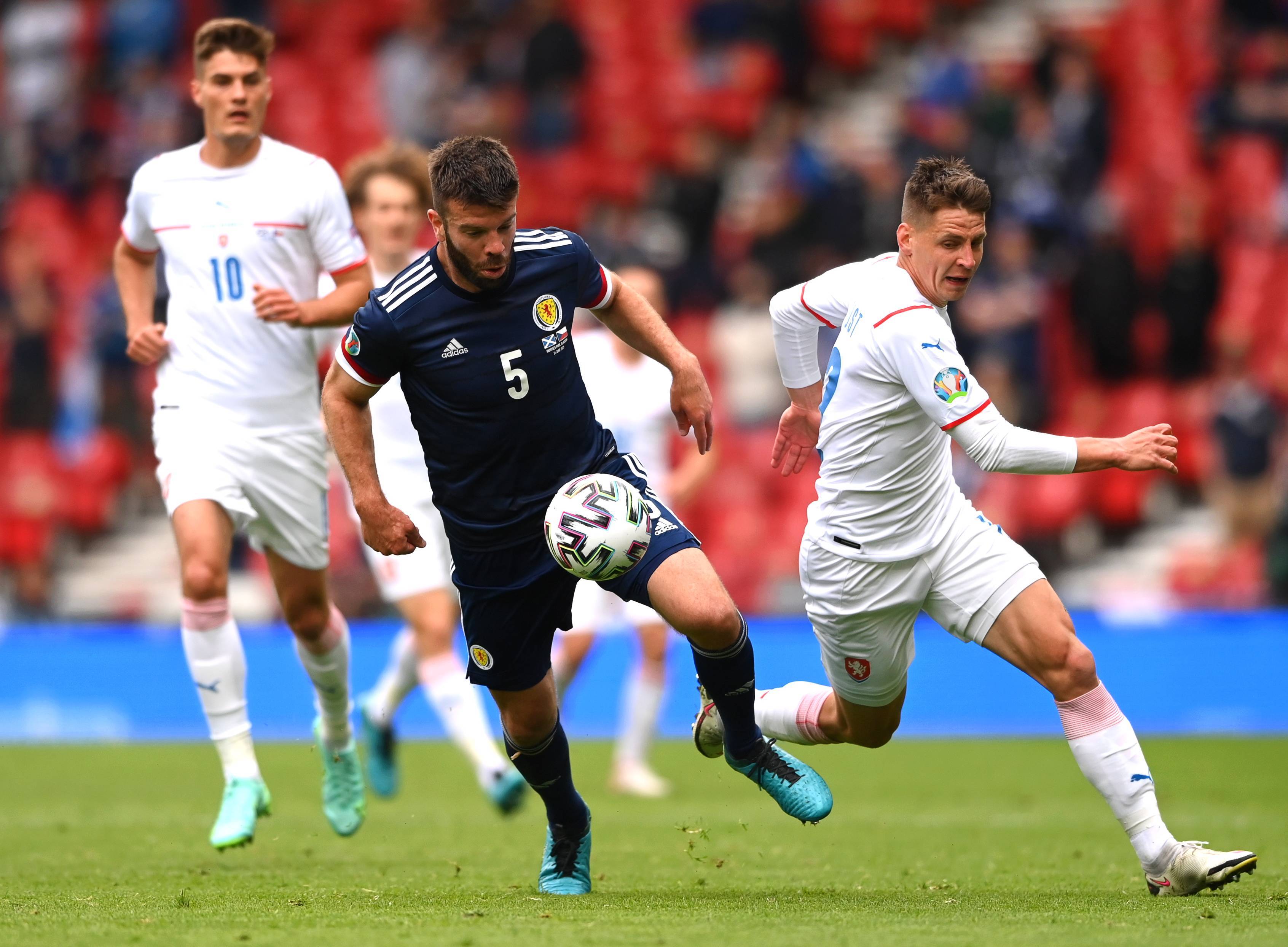 的五人制足 的五人制足