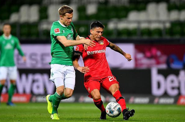 的冷静射门 的冷静射门